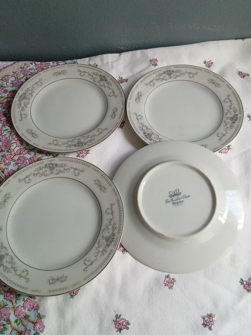 Diane‎ Fine Porcelain China Japan Bread and Butter Plates Set of 4 Floral Silver